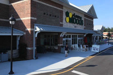 BRUNSWICK FOREST’S VERY OWN SMARTFRESH GROCERY STORE, LOWES FOODS