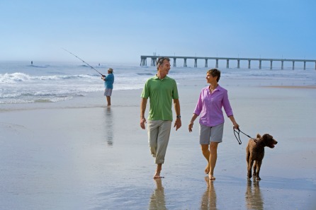 WALKING BEACH