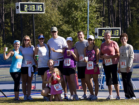 GROUP OF RUNNERS